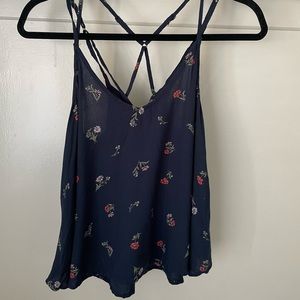 Hollister small floral top